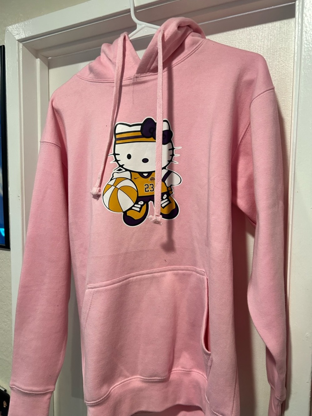 Pink Hello Kitty Basketball Graphic Hoodie - Casual Pullover